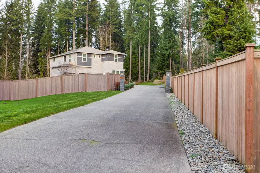 11414 143rd Drive Ne, Lake Stevens, WA 98258 - Image #2