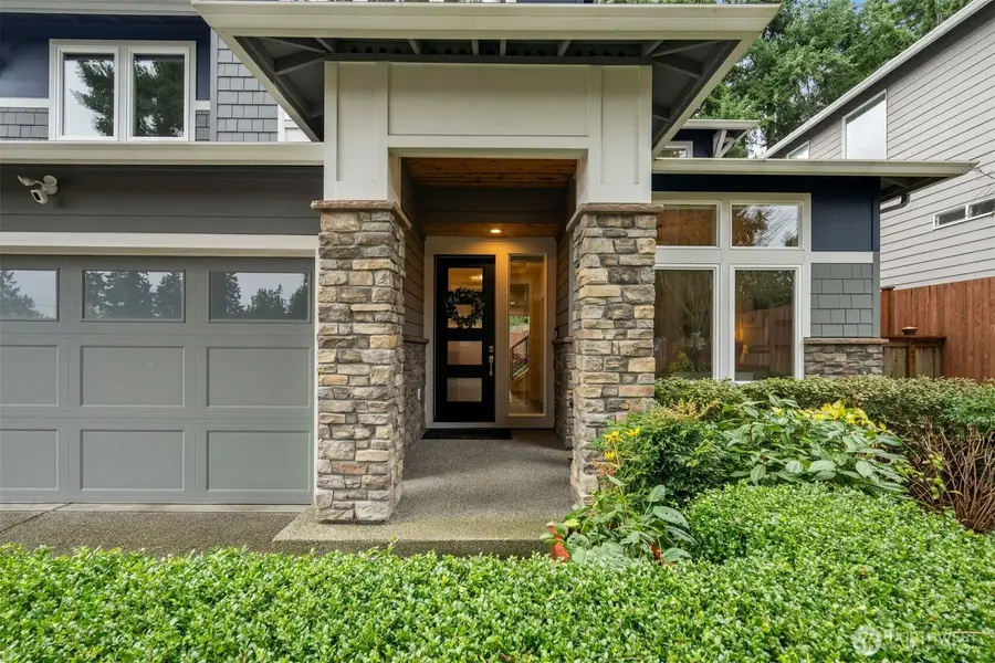 2003 204th Street Sw, Lynnwood, WA 98036 - Image #2