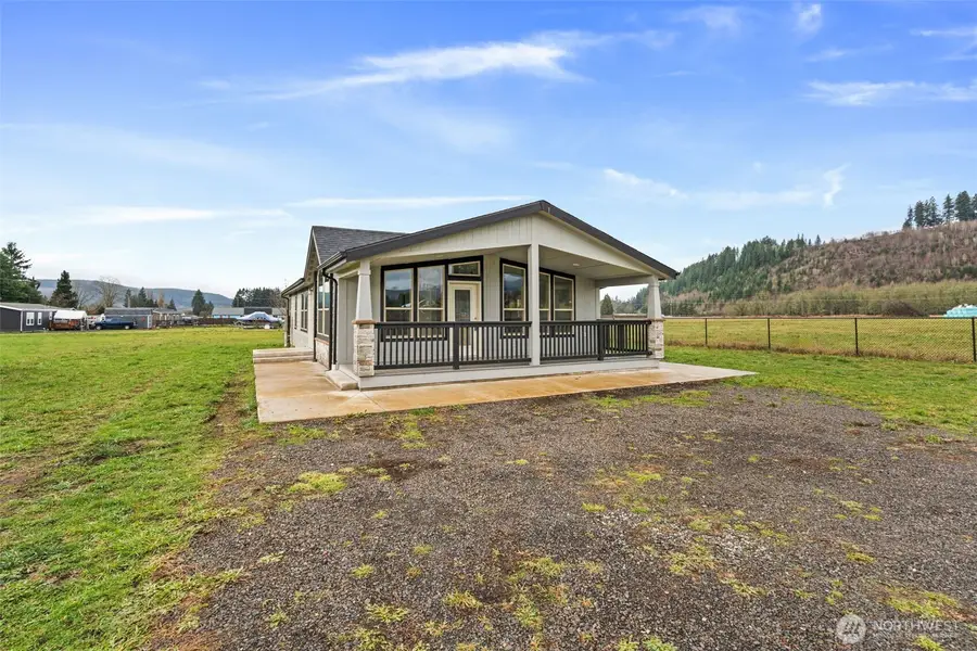 210 Mossyrock Rd W, Mossyrock, WA 98564 - Image #2