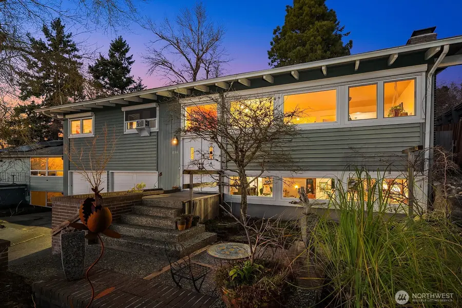 856 Stetson Ave, Kent, WA 98031 - Image #3