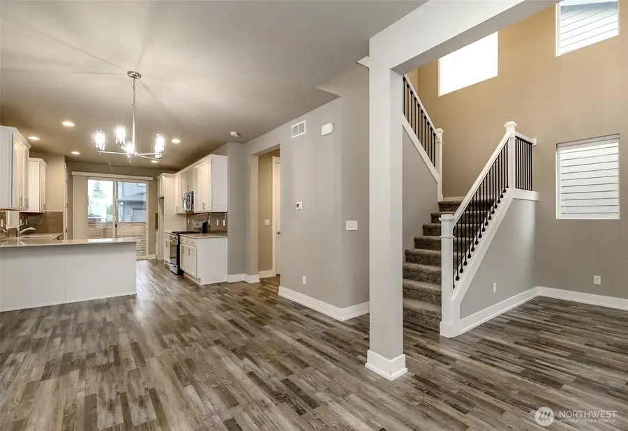 18827 Eagle Ridge Drive E, Bonney Lake, WA 98391 - Image #2