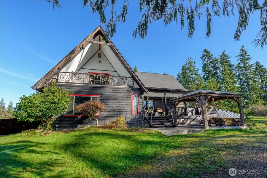 323 Hulse Road, Port Angeles, WA 98362 - Image #2