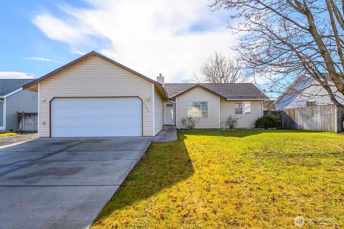 1351 E Yost Circle, Moses Lake, WA 98837 - Image #1
