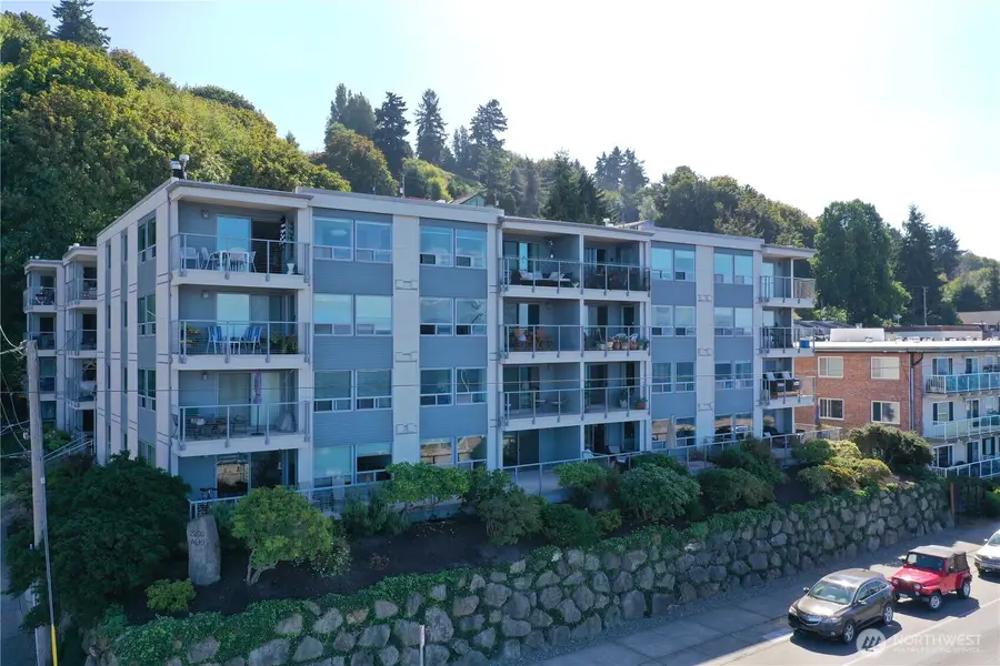 2200 Alki Avenue Sw #103, Seattle, WA 98116 - Image #2