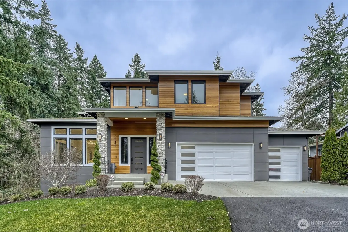 11821 SE 84th Street, Newcastle, WA 98056 - Image #1