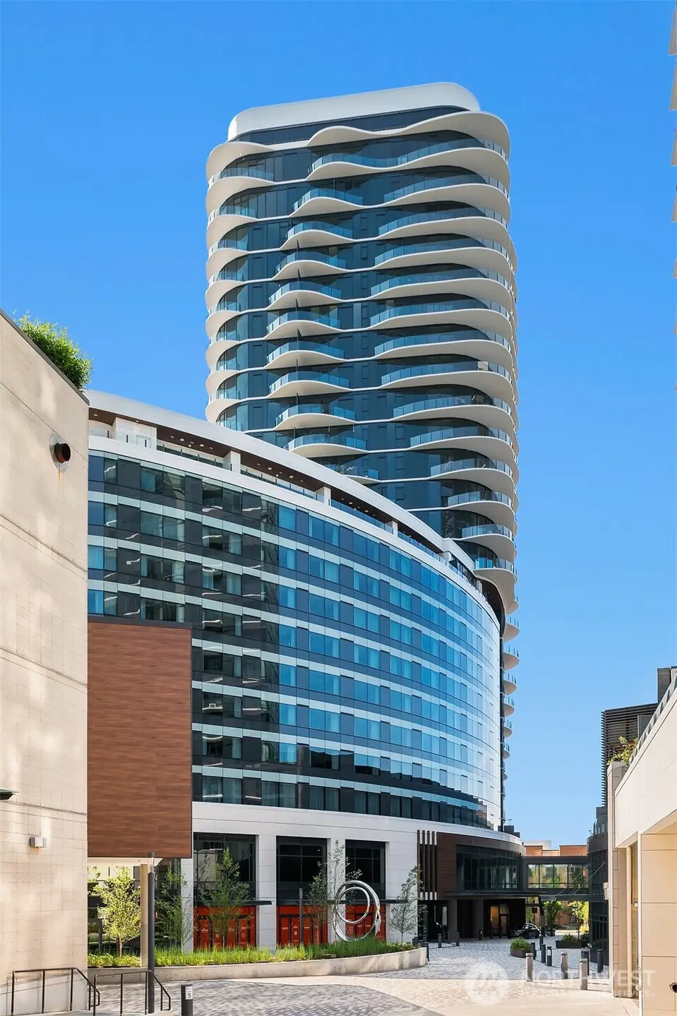 838 Avenue Square Ne #1202, Bellevue, WA 98004 - Image #1