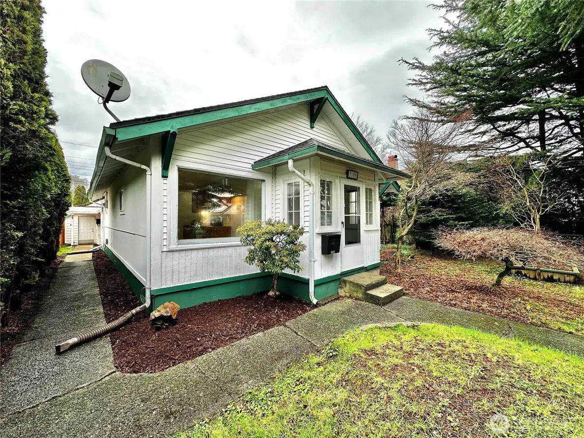 3109 Sumner Avenue, Hoquiam, WA 98550 - Image #1