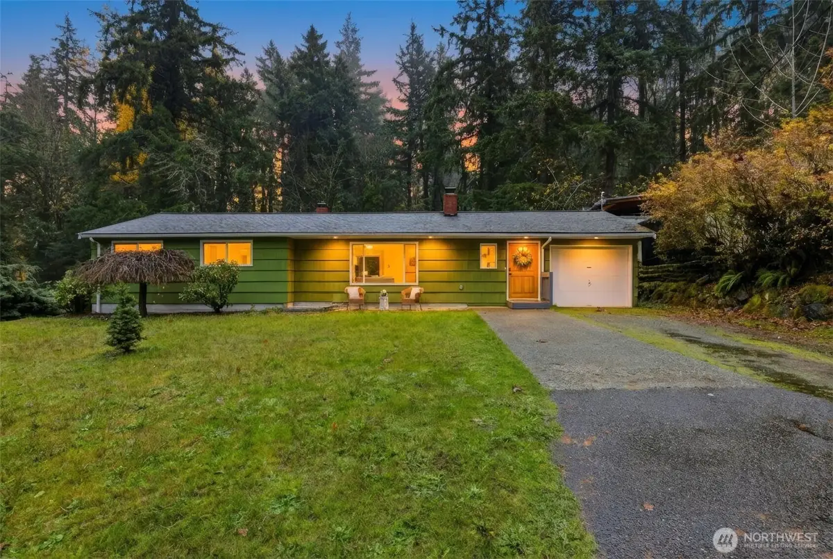 4364 151st Avenue Se, Bellevue, WA 98006 - Image #1