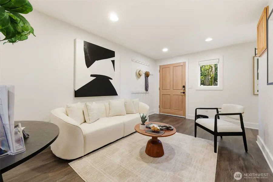 4364 151st Avenue Se, Bellevue, WA 98006 - Image #3