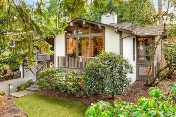 7445 86th Avenue Se, Mercer Island, WA 98040