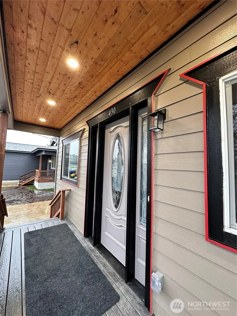 430 E Curtis, Aberdeen, WA 98520 - Image #2