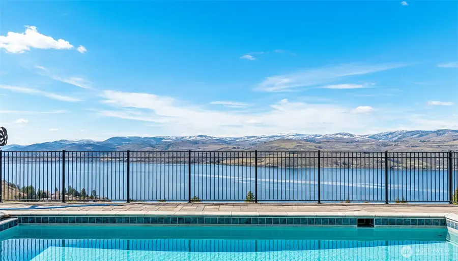 144 Mirabella Drive, Chelan, WA 98816 - Image #2