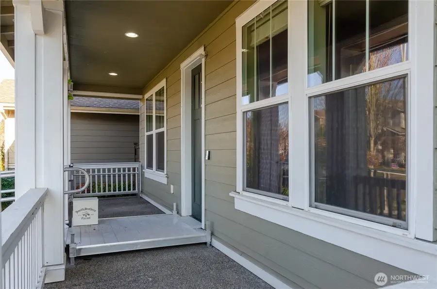 9028 Buttercup Street Se, Tumwater, WA 98501 - Image #2