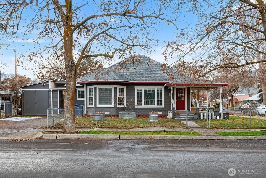 217 Maple Street, Cashmere, WA 98815 - Image #2