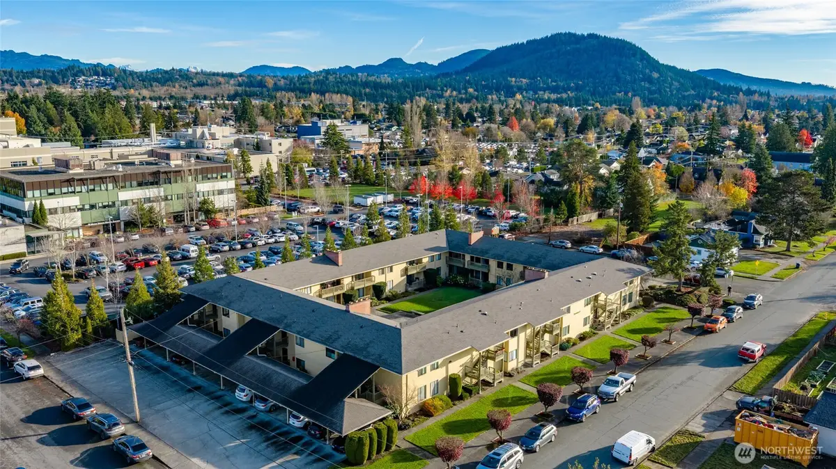 310 S 11th Street #204, Mount Vernon, WA 98274 - Image #1