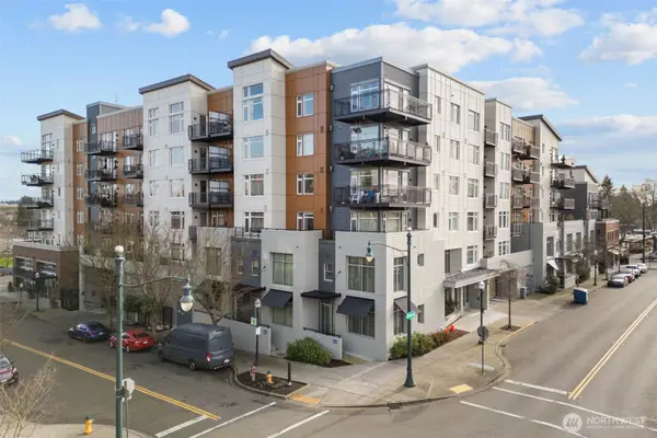 15100 6th Avenue Sw #305, Burien, WA 98166