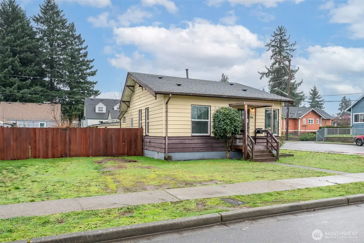 324 H Street Se, Auburn, WA 98002 - Image #1
