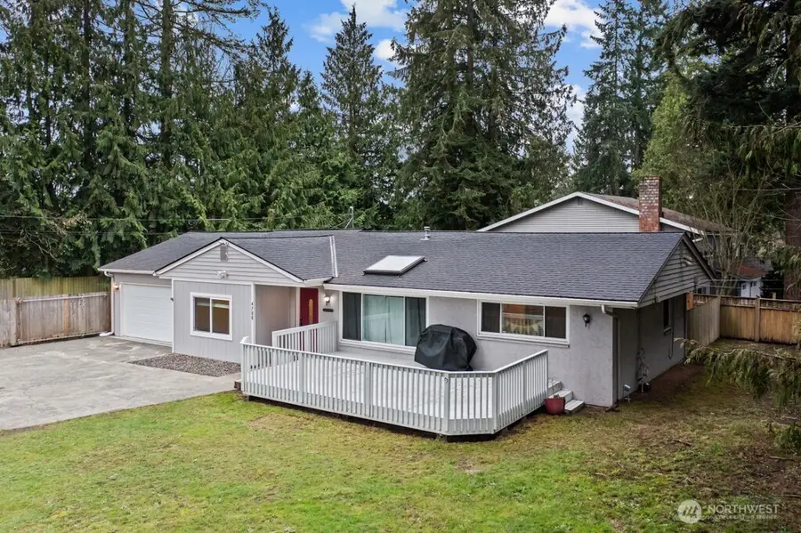 4706 Picnic Point Road, Edmonds, WA 98026 - Image #2
