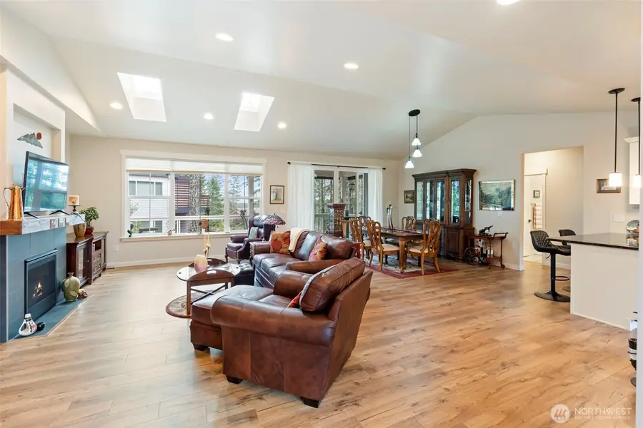 71 E Hemlock Court, Union, WA 98592 - Image #3