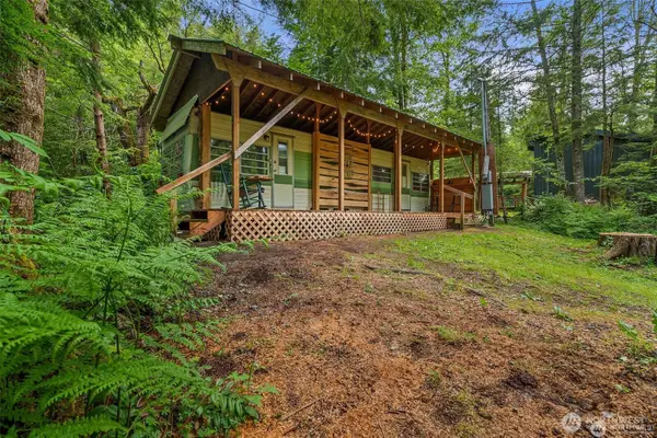 137 Paradise Drive, Ashford, WA 98304