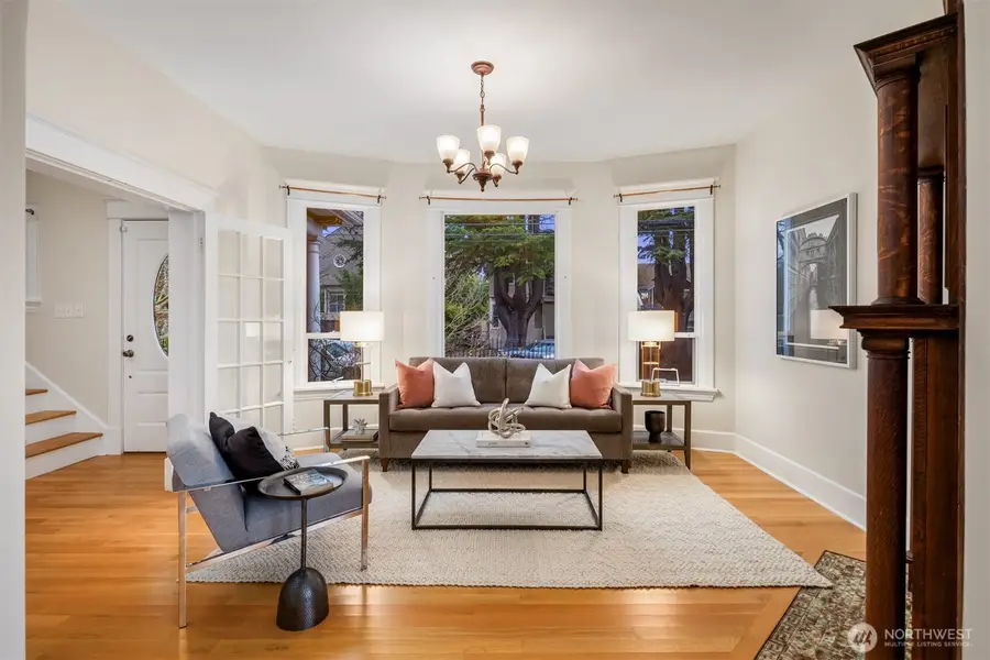 703 24th Avenue S, Seattle, WA 98144 - Image #2