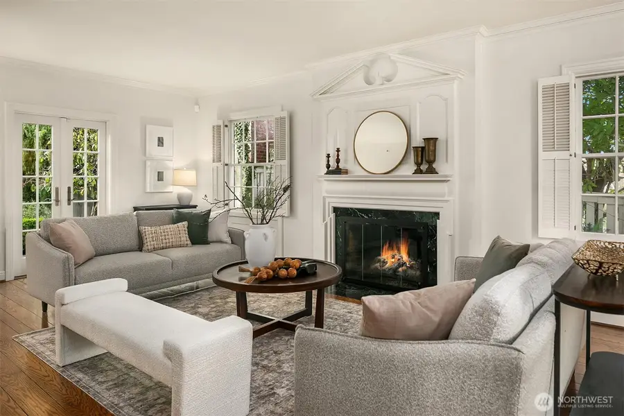 3033 E Laurelhurst Drive Ne, Seattle, WA 98105 - Image #3