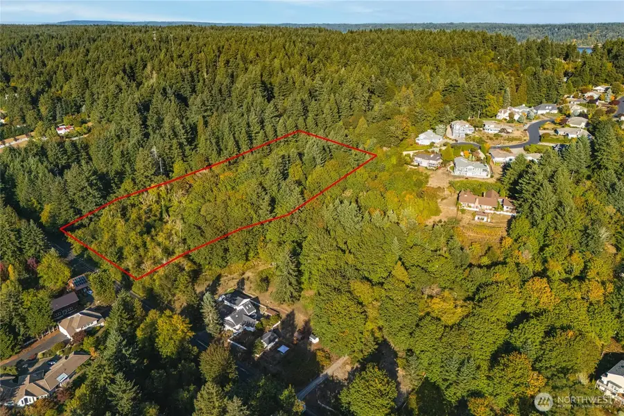 9011 Dana Drive Nw, Gig Harbor, WA 98332 - #3