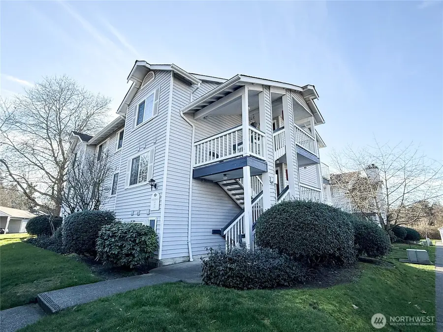 7453 Newcastle Golf Club Rd #K201, Newcastle, WA 98059 - Image #3