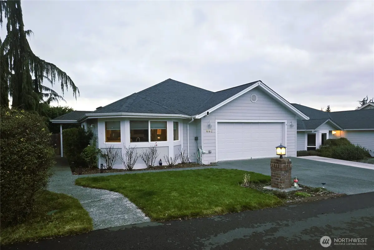 632 W Summer Breeze Lane, Sequim, WA 98382 - Image #1