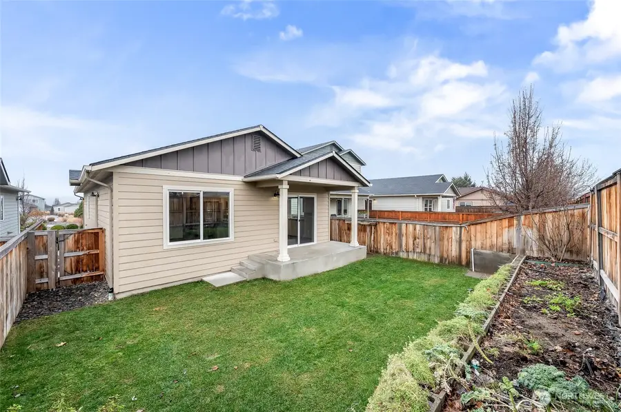 438 S Kansas Loop, East Wenatchee, WA 98802 - Image #3