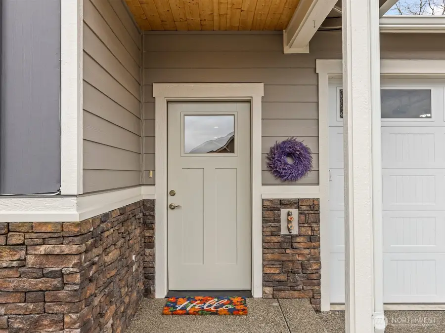 742 Parkland Loop, Sedro Woolley, WA 98284 - Image #2