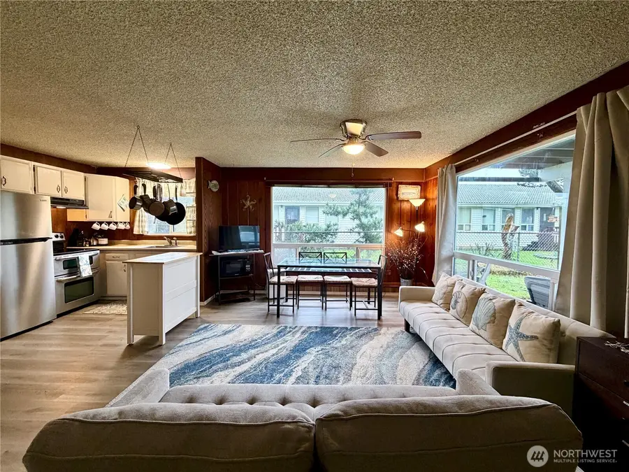 757 Ocean Court Nw #13, Ocean Shores, WA 98569 - Image #3