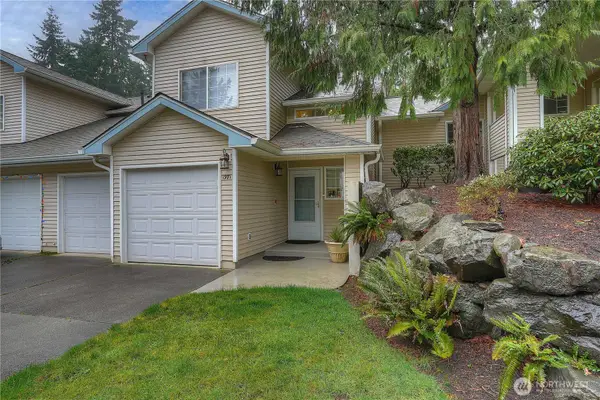1971 S 368th Place #902, Federal Way, WA 98003