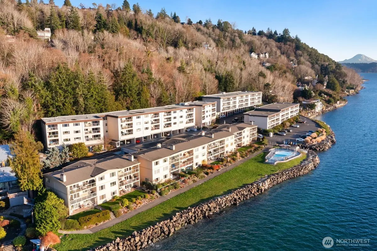 10203 47th Avenue Sw #C5, Seattle, WA 98146 - Image #1