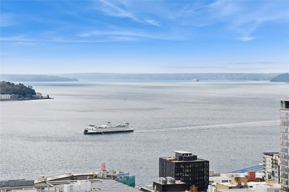 588 Bell Street #2902S, Seattle, WA 98121 - Image #1