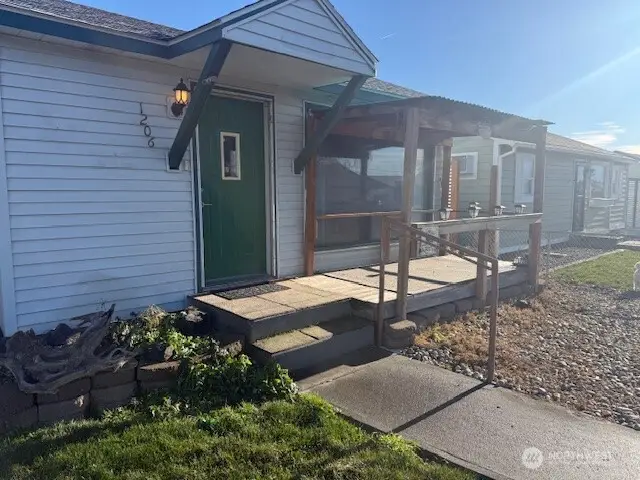 1206 Sunset Street Se, Ephrata, WA 98823 - Image #2