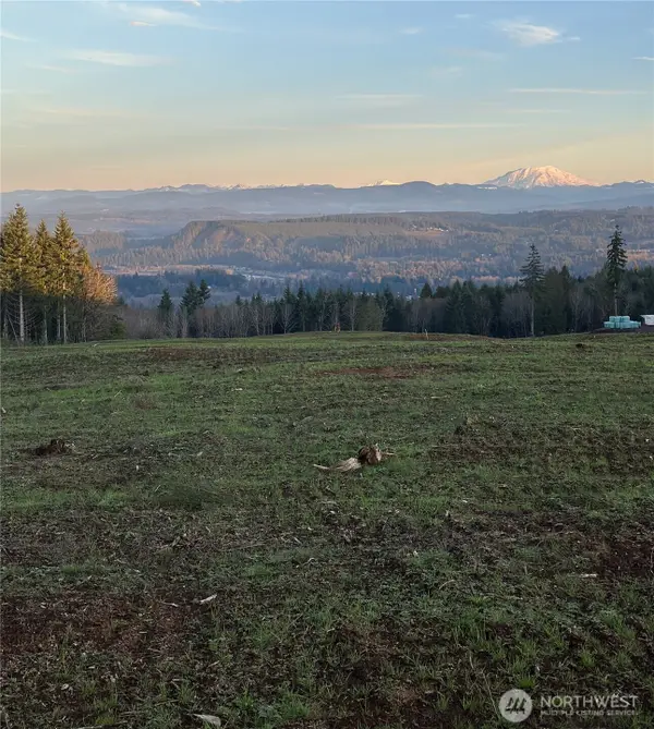 224 Suncrest Drive #2, Castle Rock, WA 98611