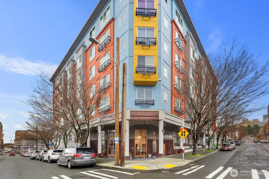 668 S Lane Street #314, Seattle, WA 98104 - Image #3
