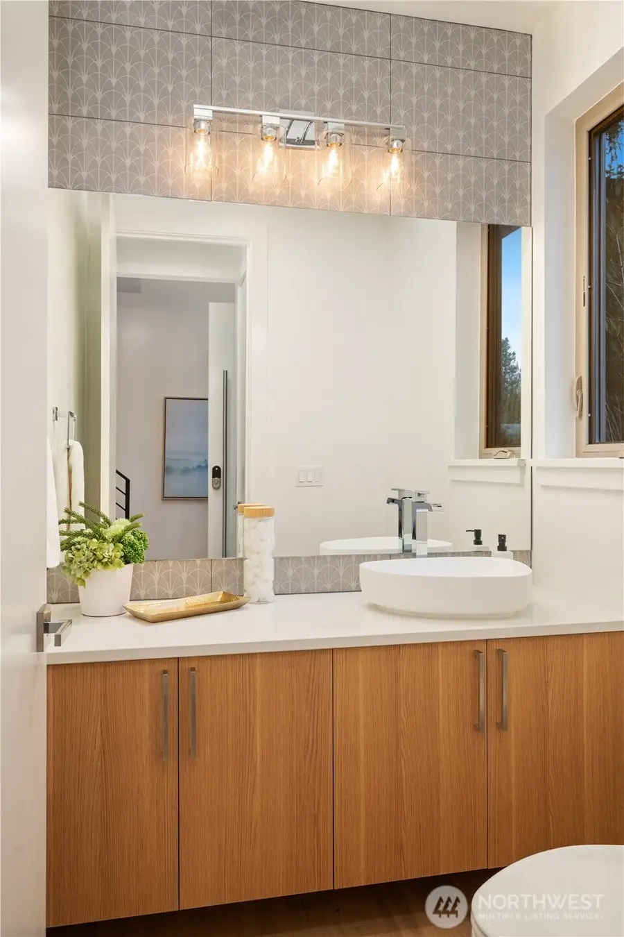 12913 NE 78th Place, Kirkland, WA 98033 - Image #2