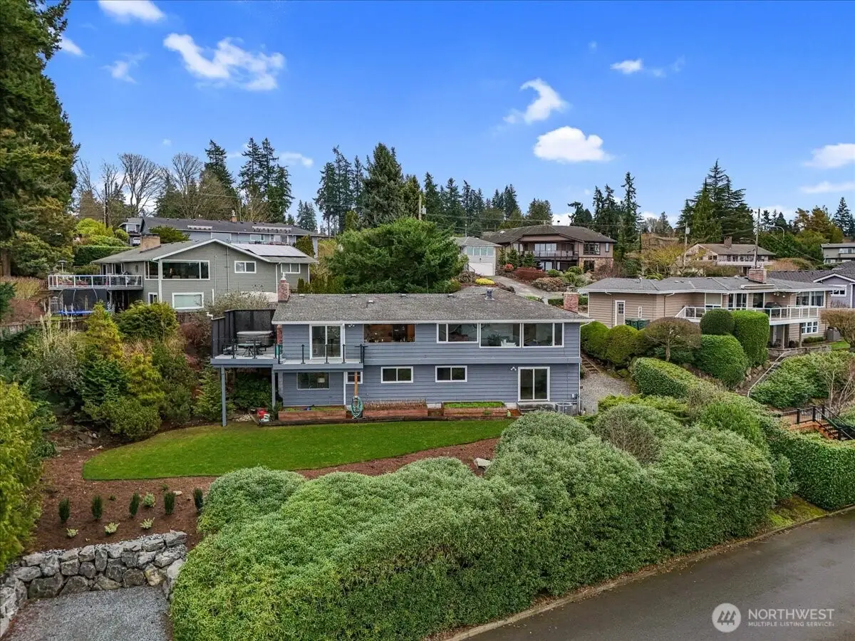 1128 Sea Vista Place, Edmonds, WA 98020 - Image #1