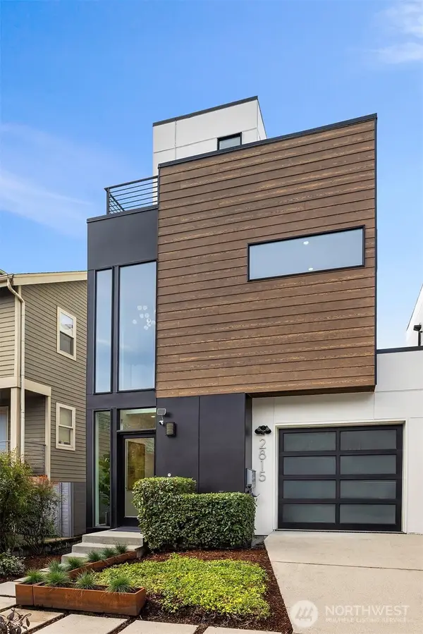 2815 Prosch Avenue W, Seattle, WA 98119