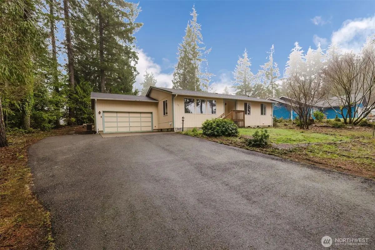 501 E Saint Andrews Drive, Shelton, WA 98584 - Image #1
