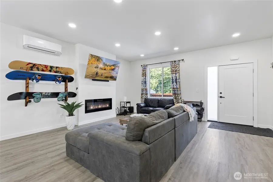 7952 Apache Drive, Maple Falls, WA 98266 - Image #3