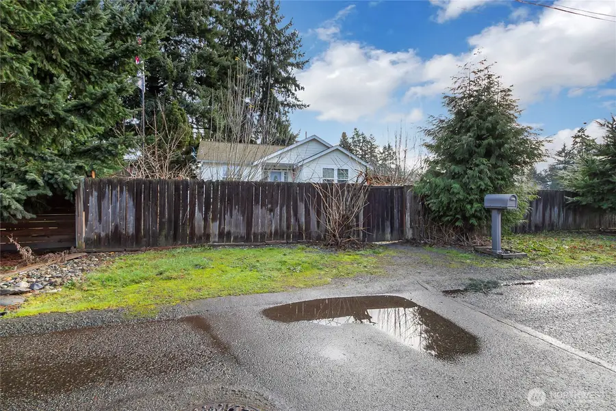 9245 S G Street, Tacoma, WA 98444 - Image #3