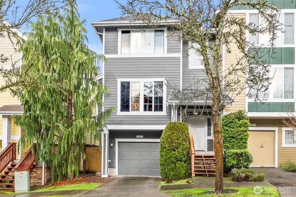 105 Birch Street, Fircrest, WA 98466