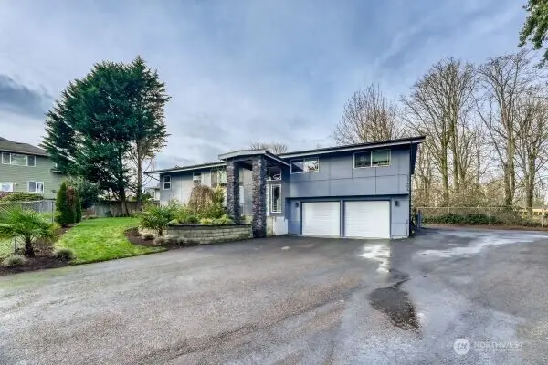 17606 Larch Way, Lynnwood, WA 98037 - Image #2