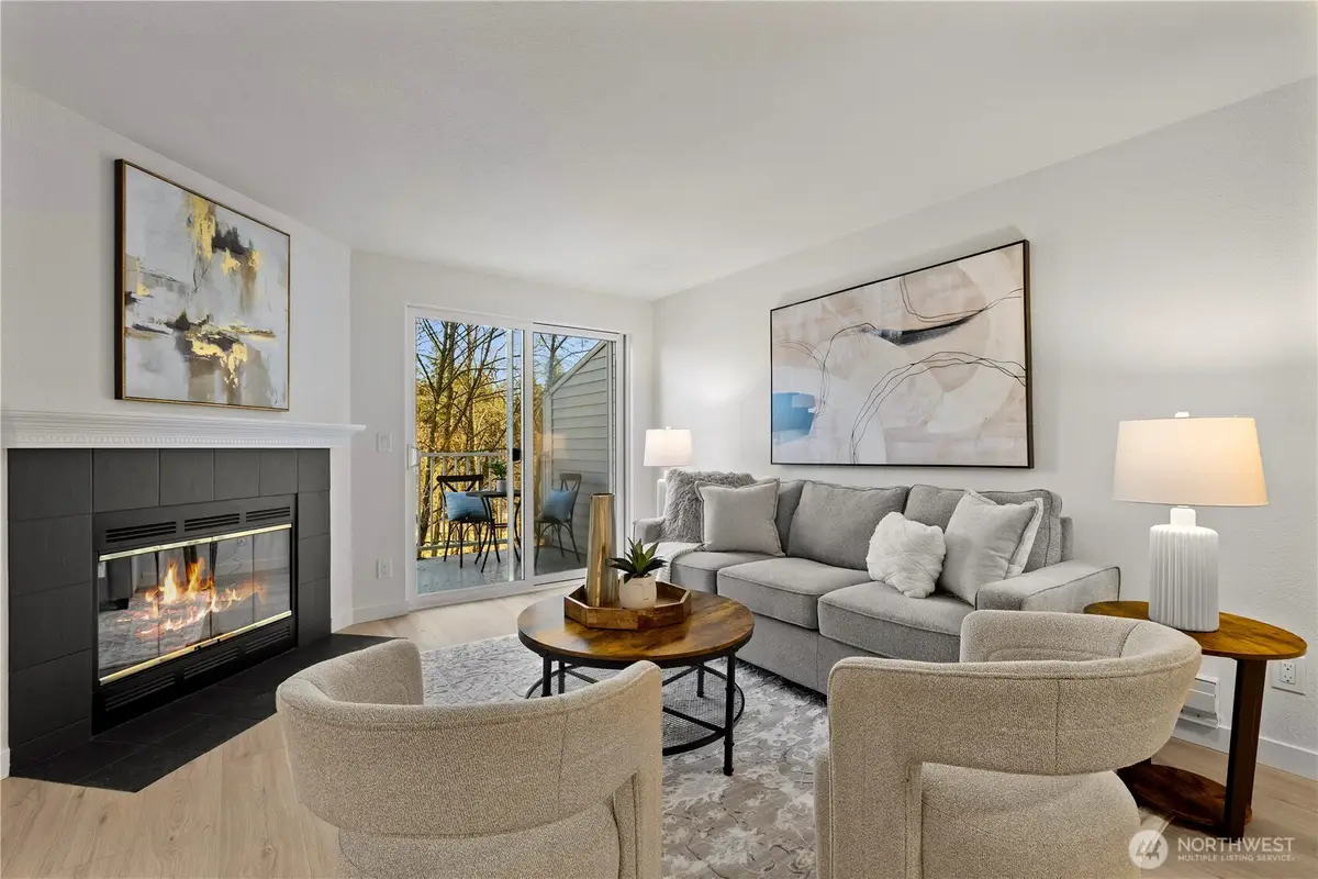 12760 NE 10th Place #F301, Bellevue, WA 98005 - Image #1