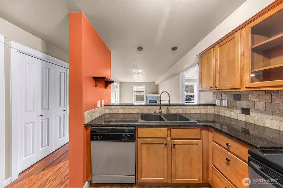 690 32nd Street #B309, Bellingham, WA 98225 - Image #3