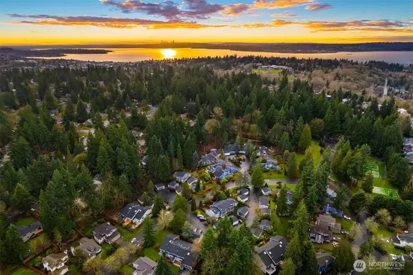 11807 NE 105th Court, Kirkland, WA 98033