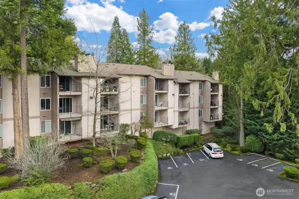 11639 100th Avenue Ne #7-B, Kirkland, WA 98034